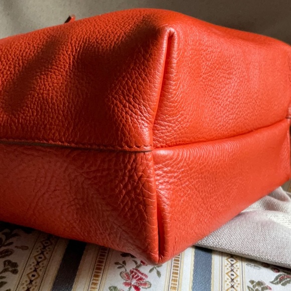 Salvatore Ferragamo mini tote bag. - Picture 4 of 7